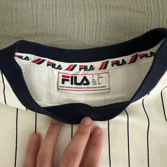 Fila Striped White and Black T-Shirt - Picture 3 of 3